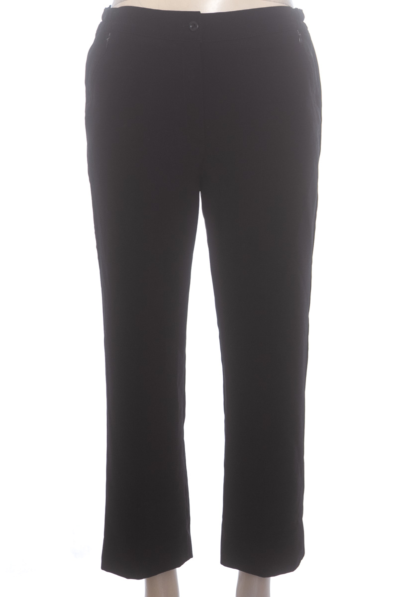 Pantalones color Negro - Belta