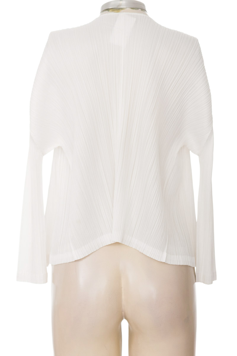 Blusa color Blanco - Pleats Please