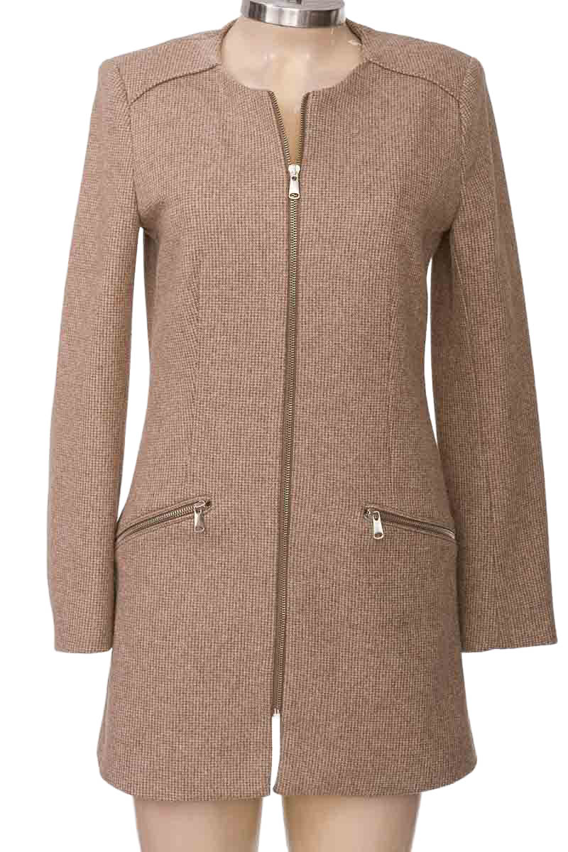 Chaqueta / Abrigo color Beige - Zara