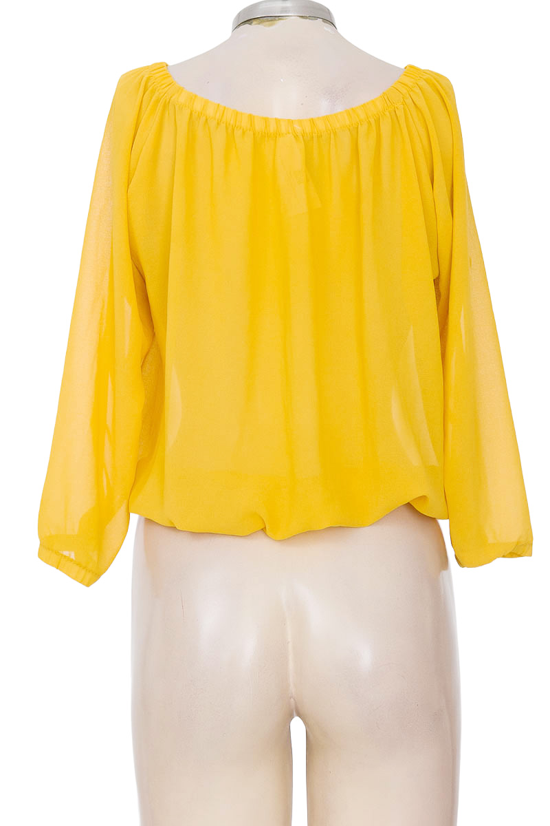 Blusa color Mostaza - Closeando
