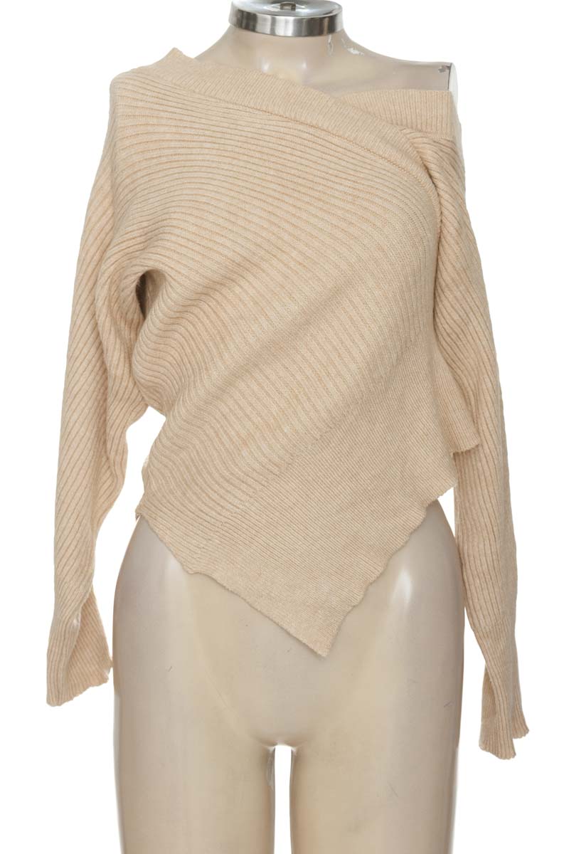 Sweater color Beige - Closeando