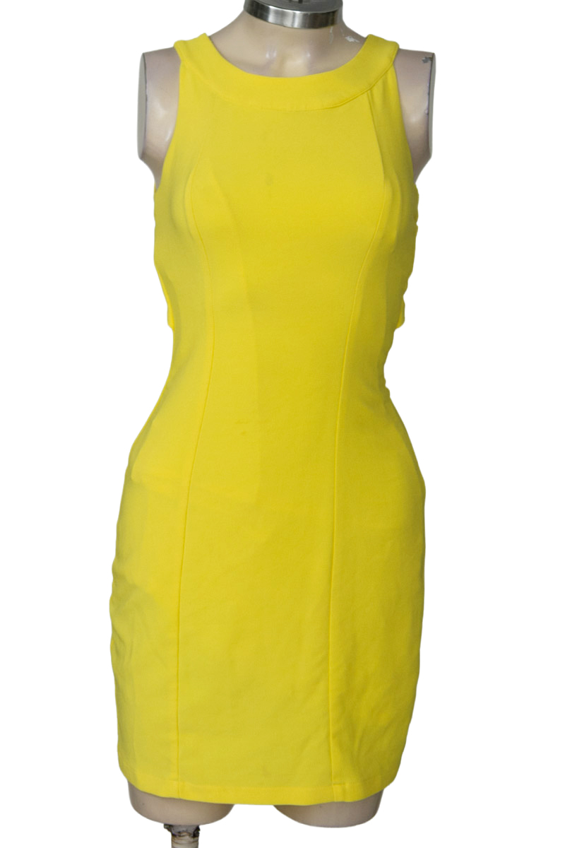 Vestido / Enterizo color Amarillo - Studio F