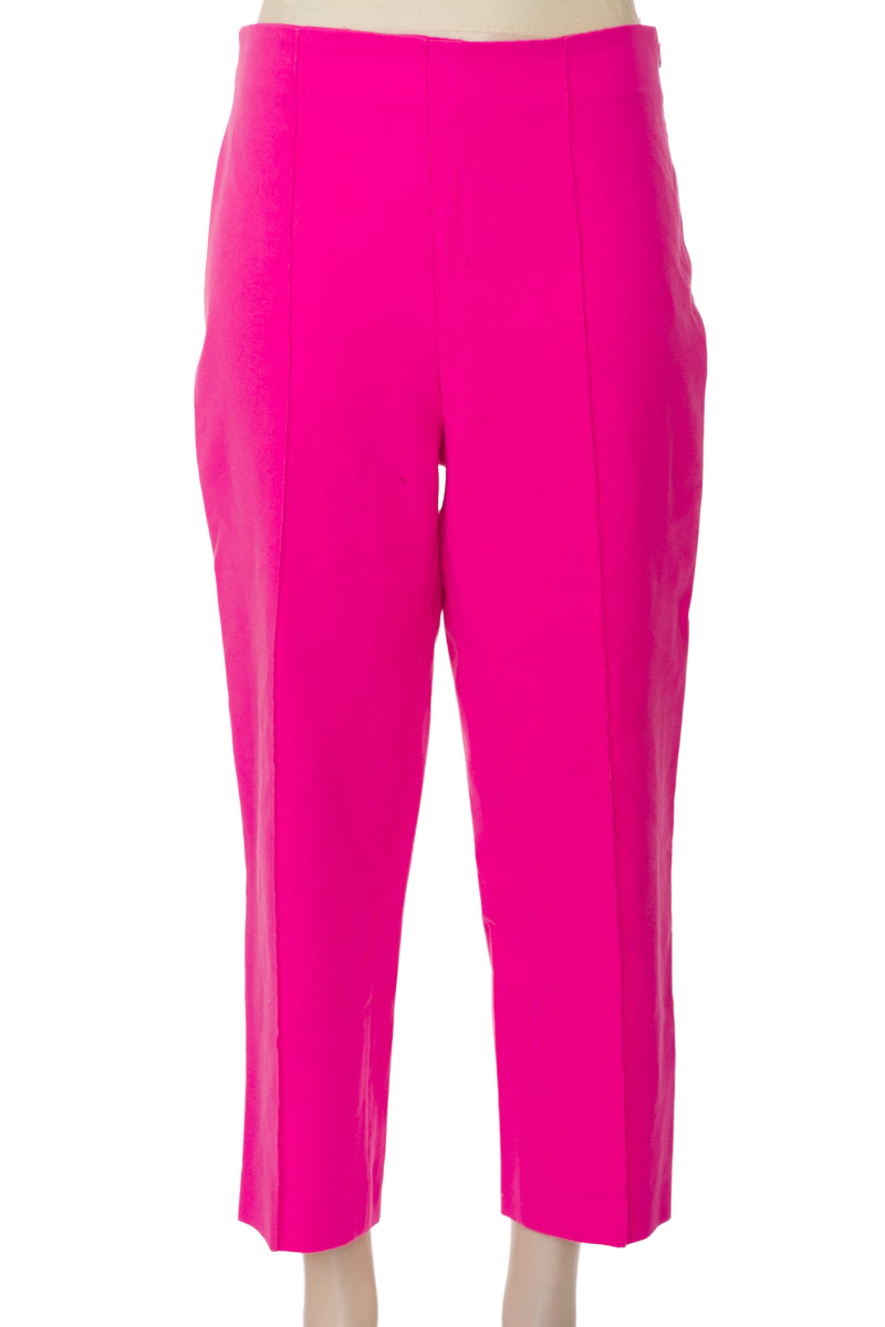 Pantalones color Fucsia - Zara