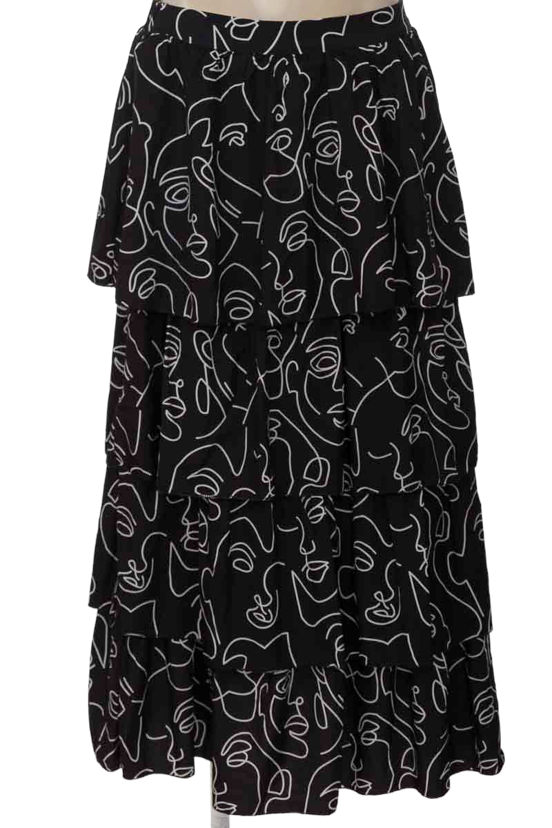 Falda color Negro - Closeando