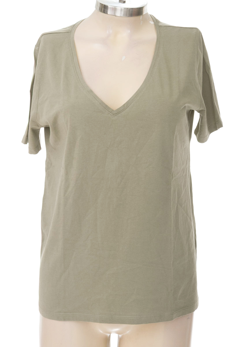 Top / Camiseta color Verde - Stradivarius