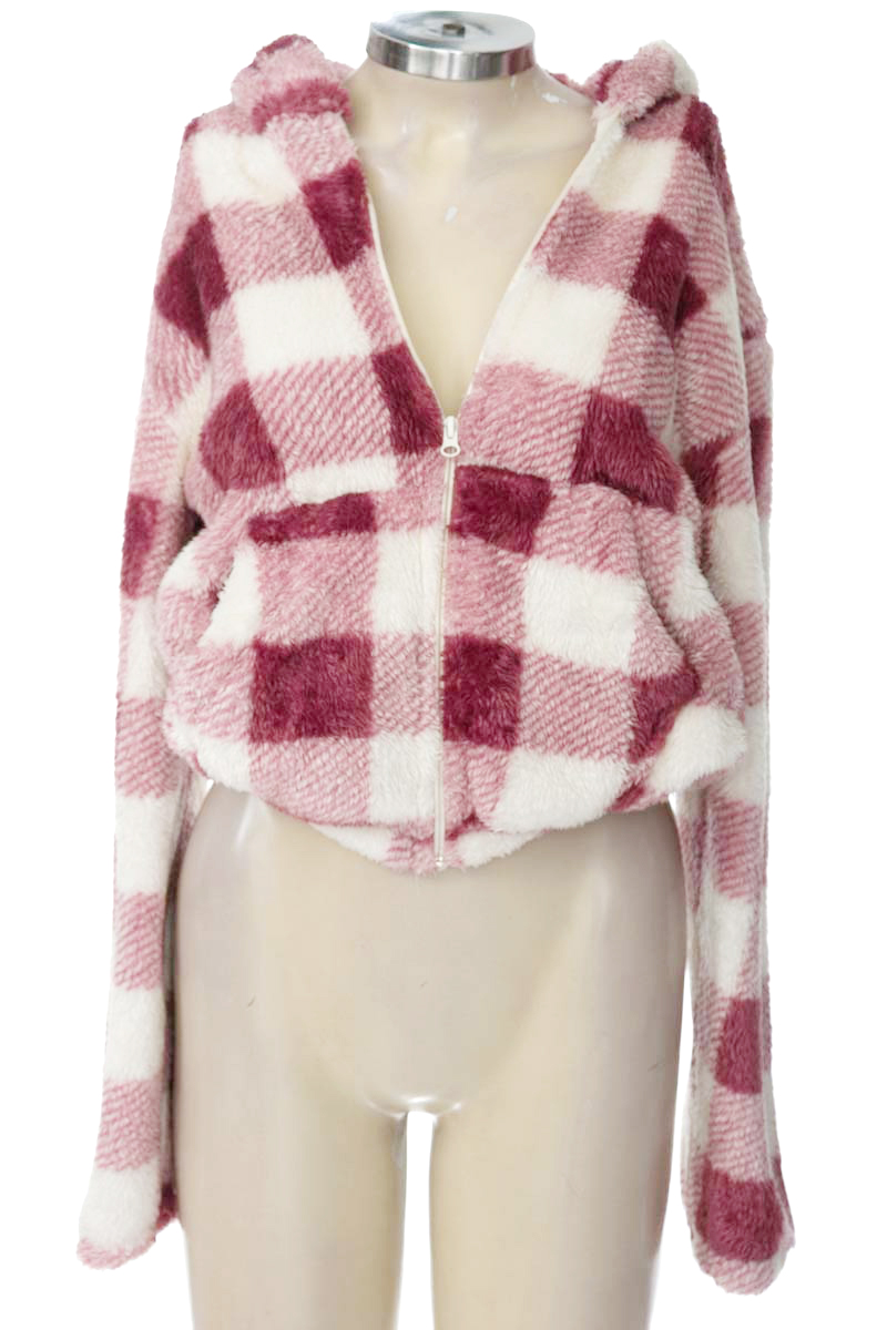 Sweater color Rosado - Closeando