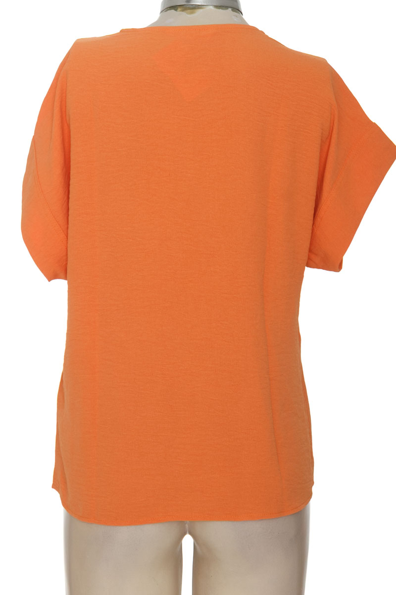 Top / Camiseta color Naranja - PASSARO