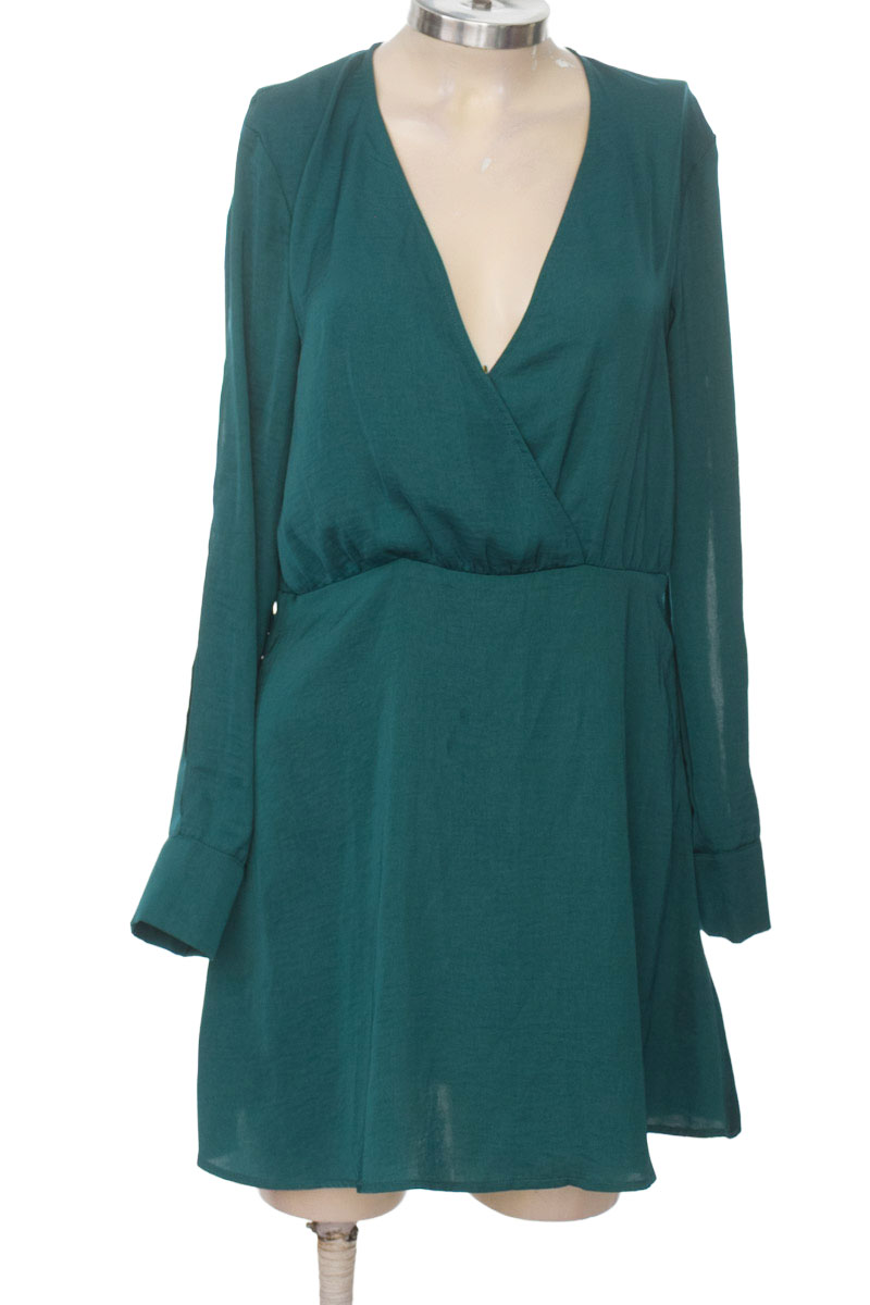 Vestido / Enterizo color Verde - Divided by H&M