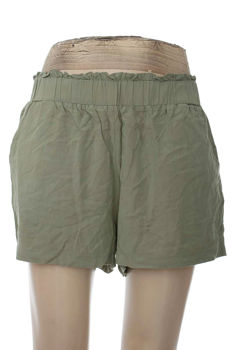 Short color Verde - Primark