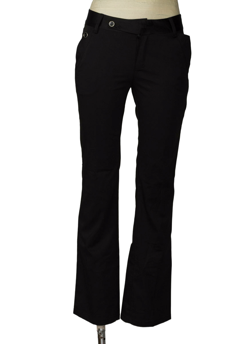 Pantalones color Negro - Closeando