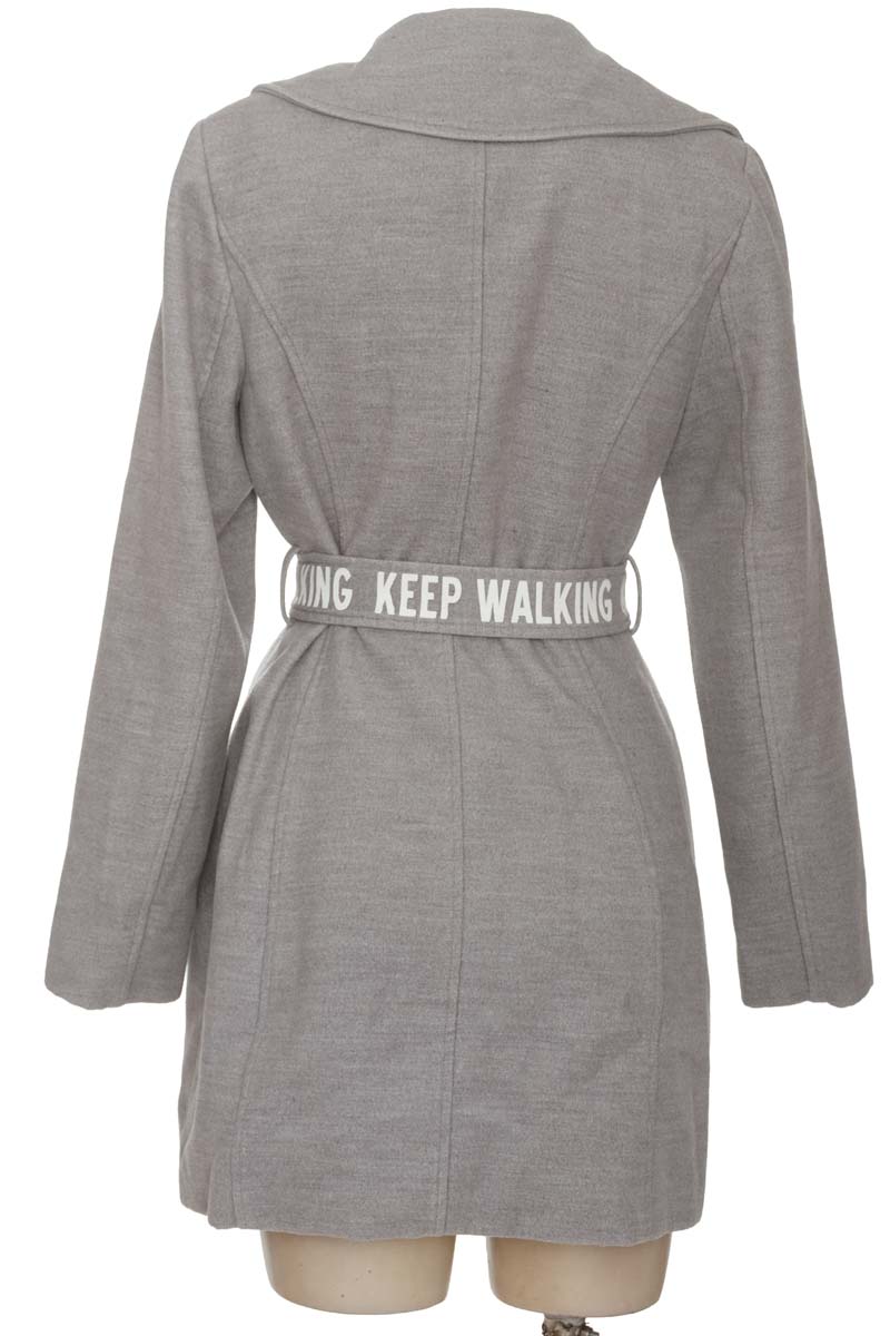 Chaqueta / Abrigo color Gris - Studio F