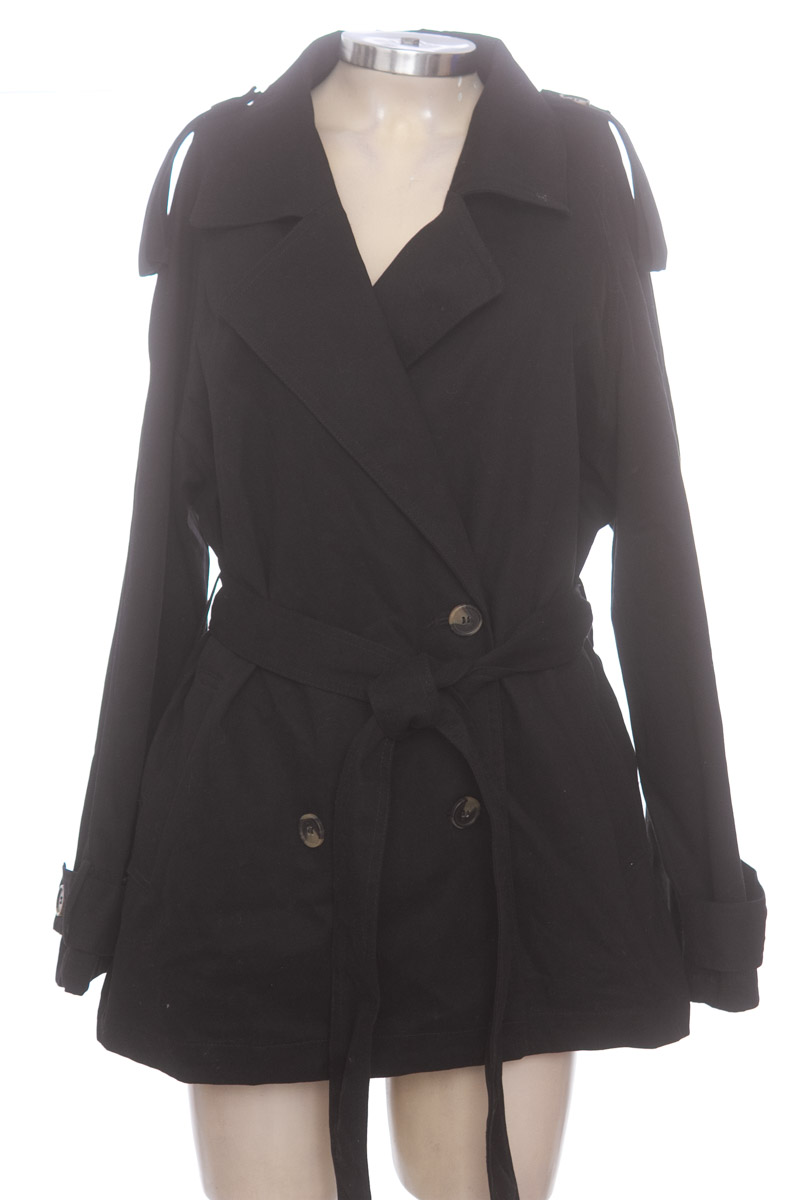 Chaqueta / Abrigo color Negro - Divided by H&M
