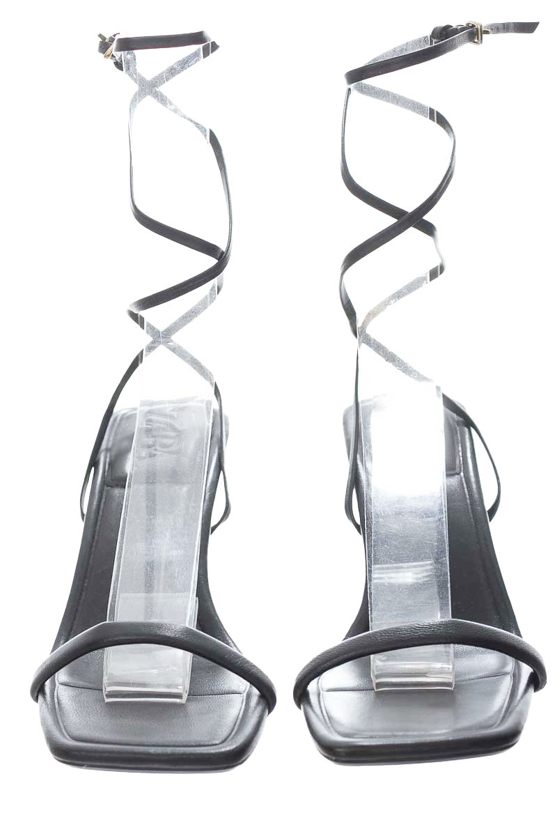 Zapatos color Negro - Zara