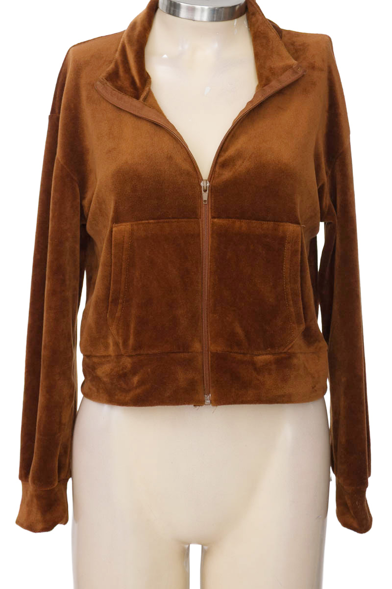 Sweater color Café - Closeando