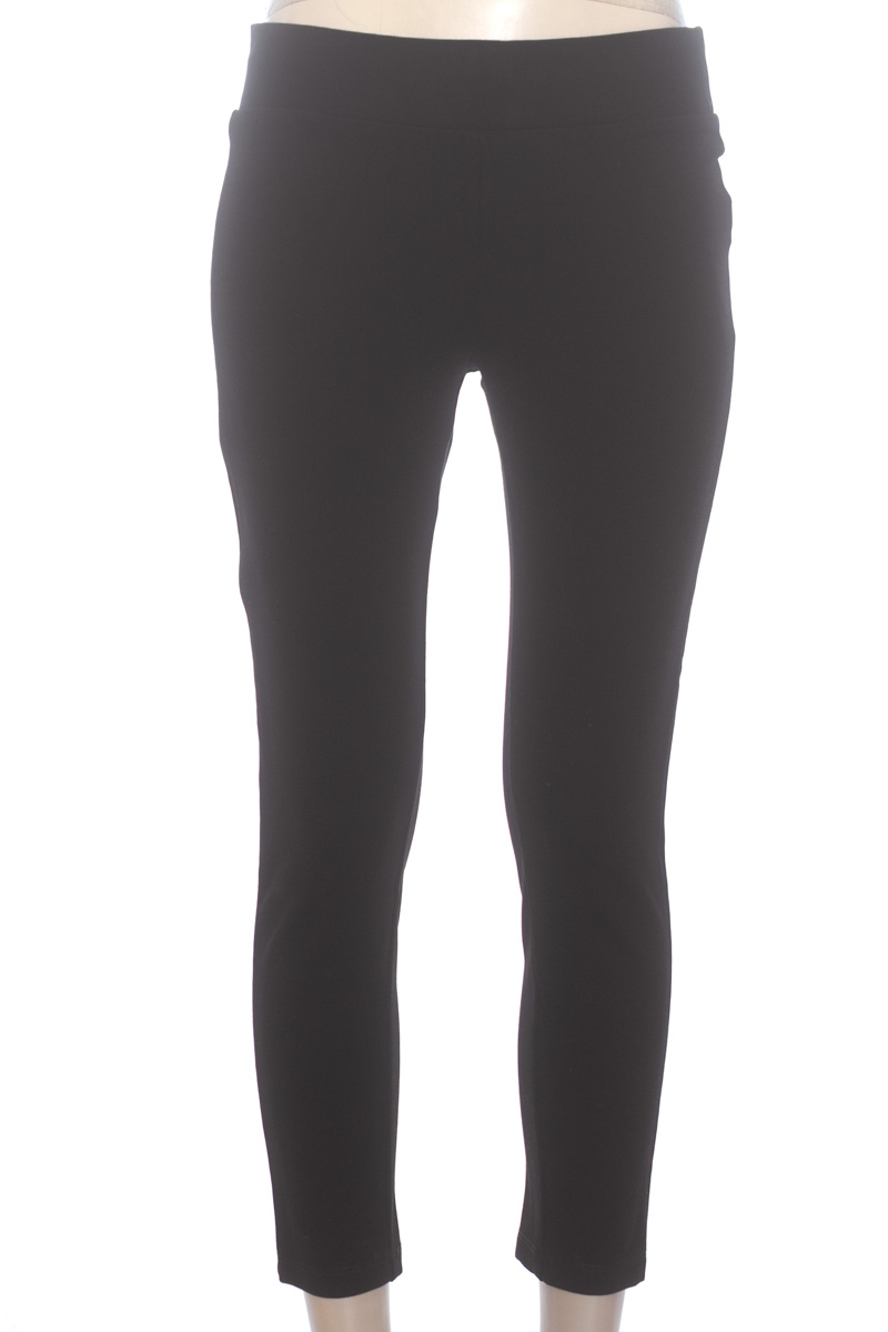 Pantalones color Negro - L&H