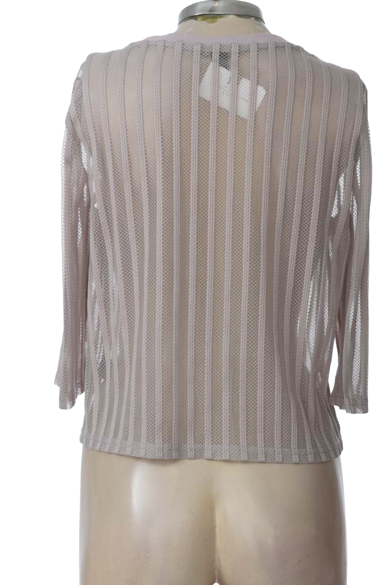 Top / Camiseta color Gris - Forever 21