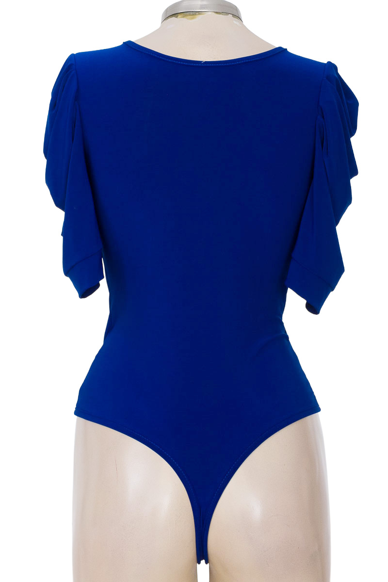 Top / Camiseta color Azul - Closeando