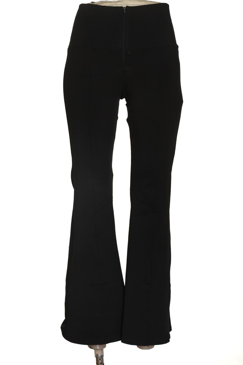 Pantalones color Negro - Closeando