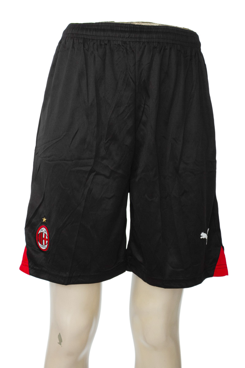 Ropa Deportiva color Negro - Closeando