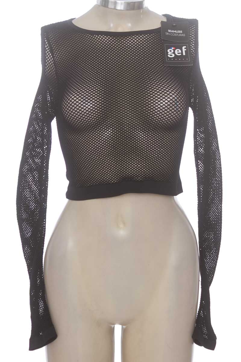 Top / Camiseta color Negro - Gef