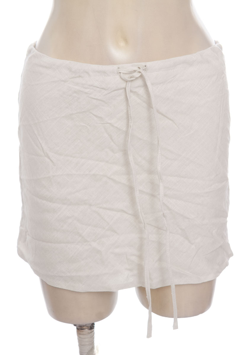Falda color Beige - Divided by H&M