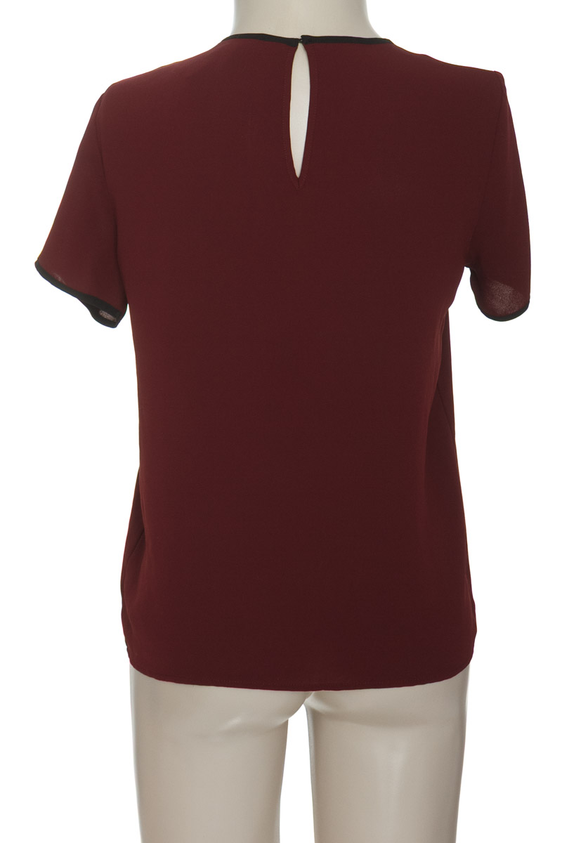 Top / Camiseta color Vinotinto - Forever 21
