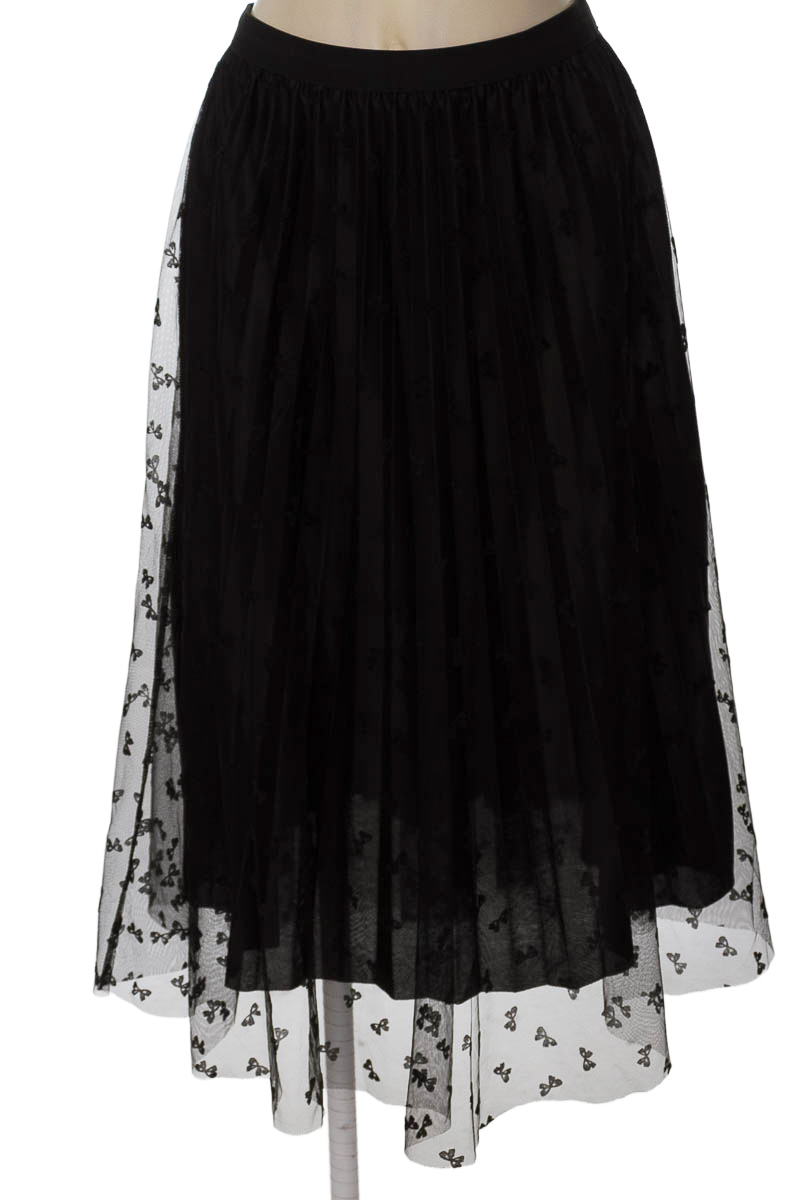 Falda color Negro - Closeando