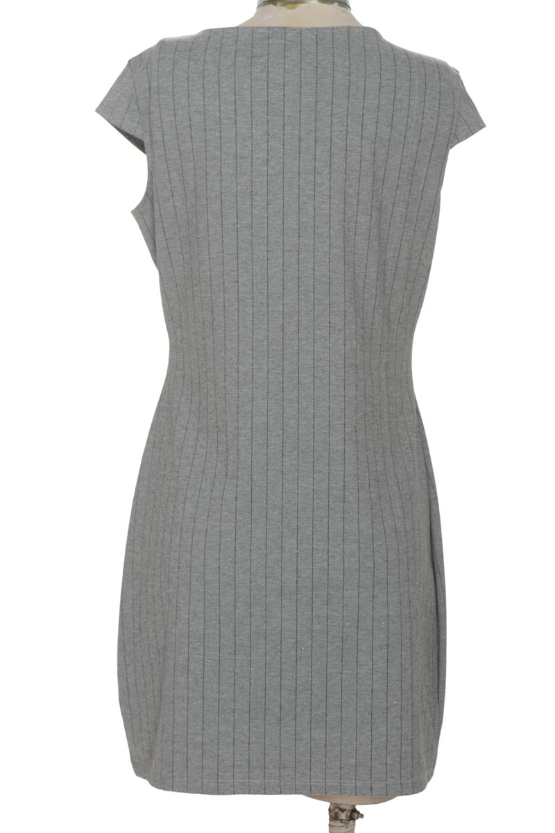 Vestido / Enterizo color Gris - PATPRIMO