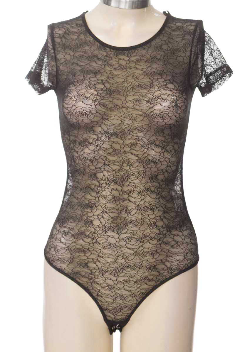 Top / Camiseta color Negro - Seven Seven