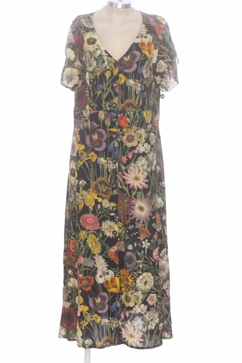 Vestido / Enterizo color Negro - Chazari