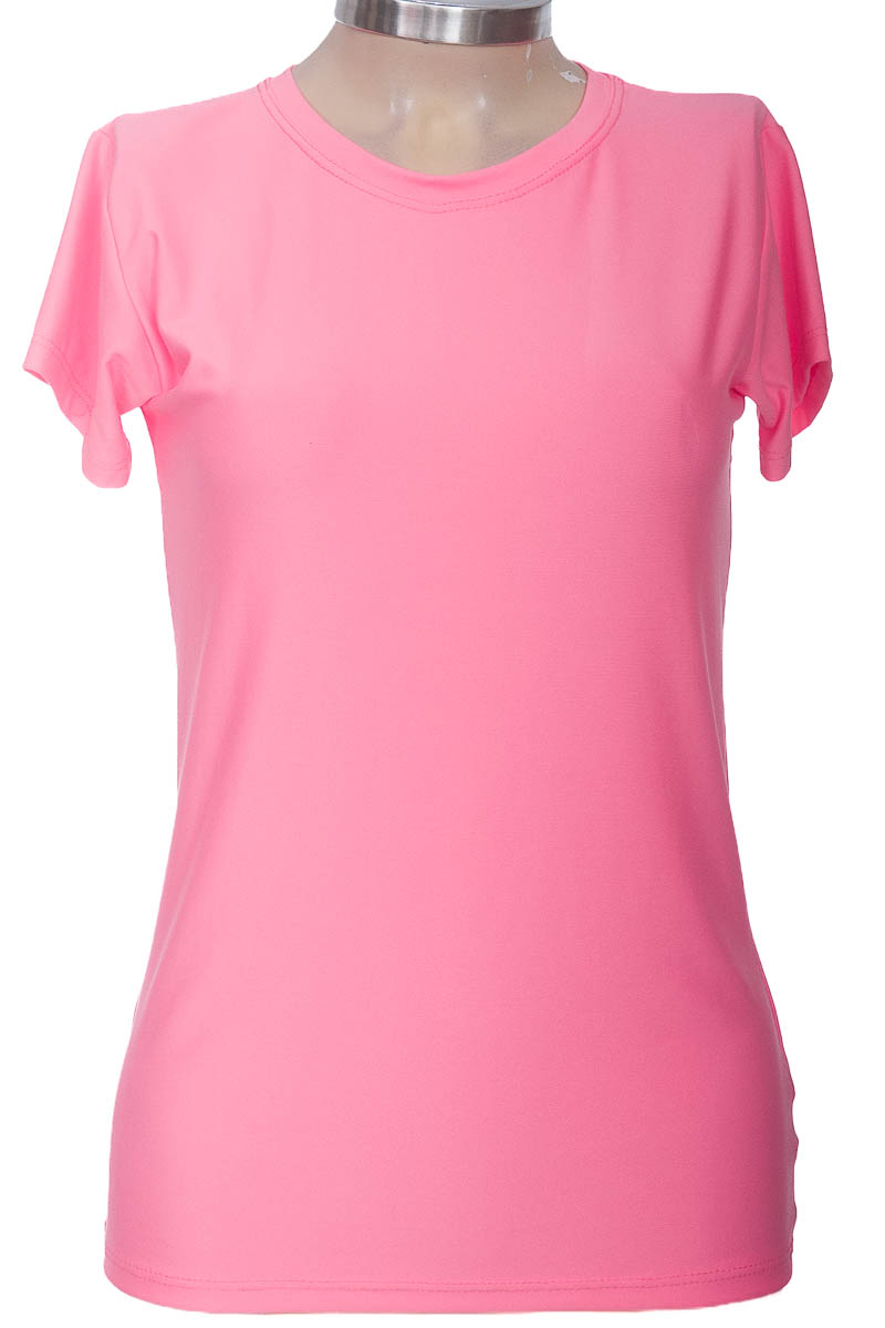 Ropa Deportiva / Salida de Baño color Fucsia - Closeando