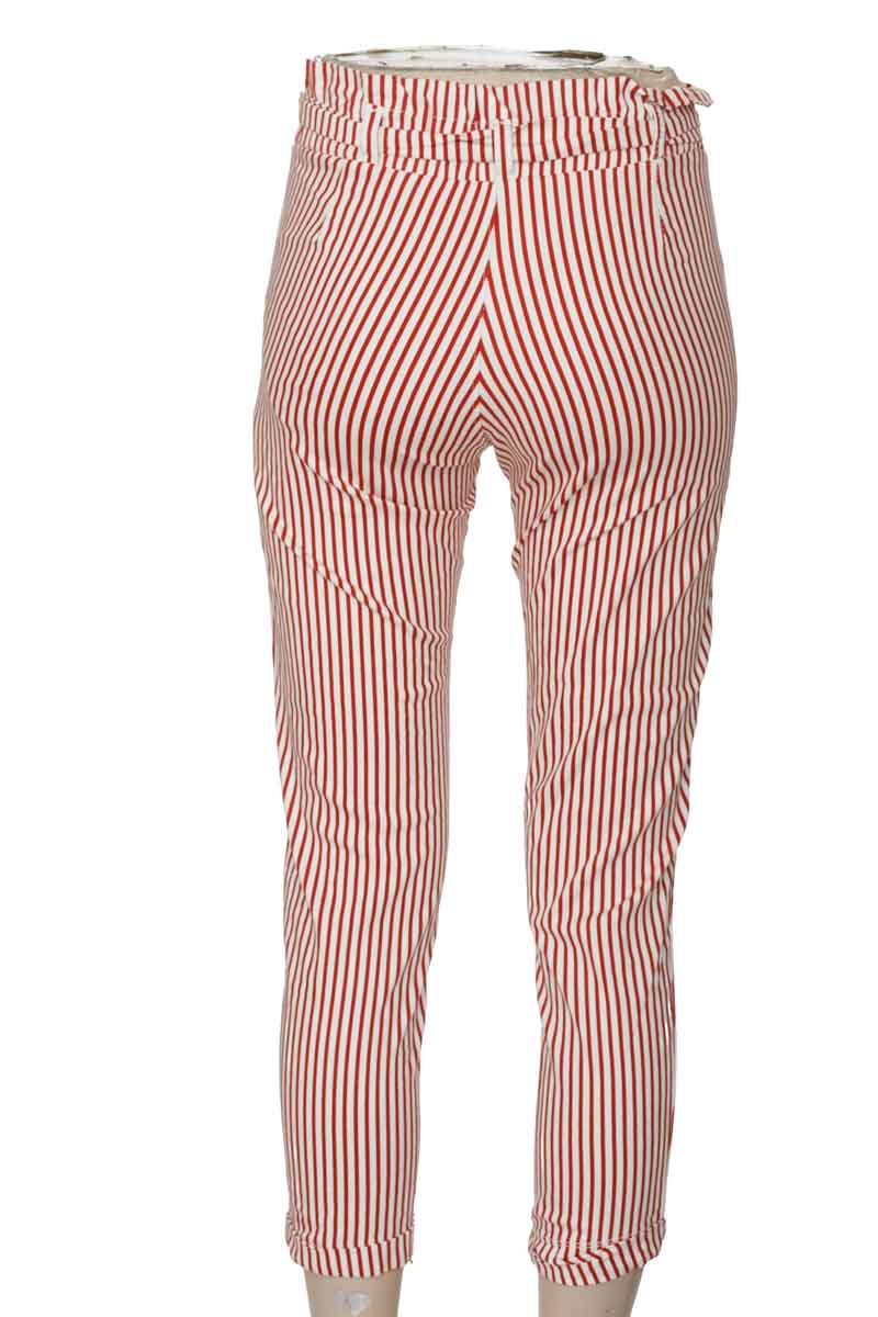 Pantalones color Rojo - Nory