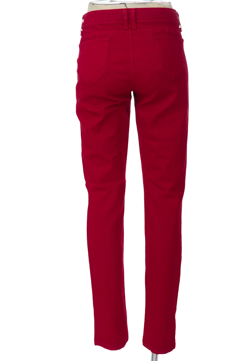 Pantalones color Vinotinto - Leonisa