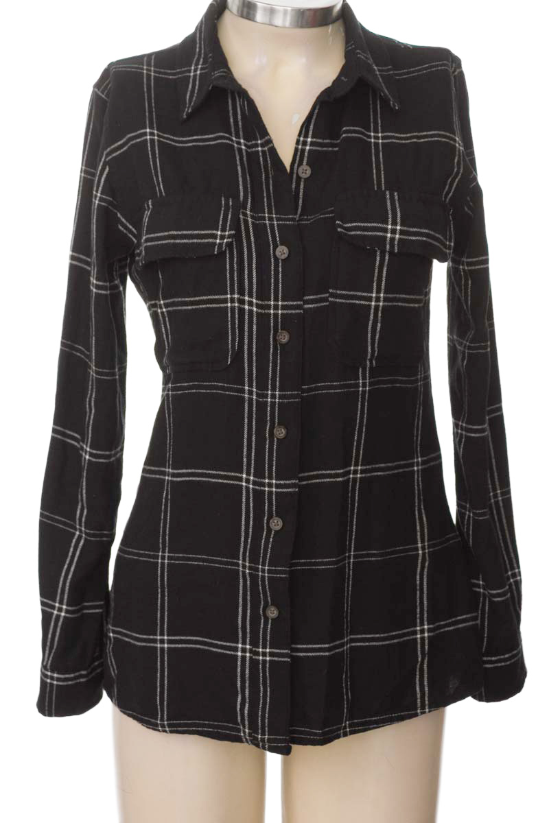 Blusa color Negro - Koaj