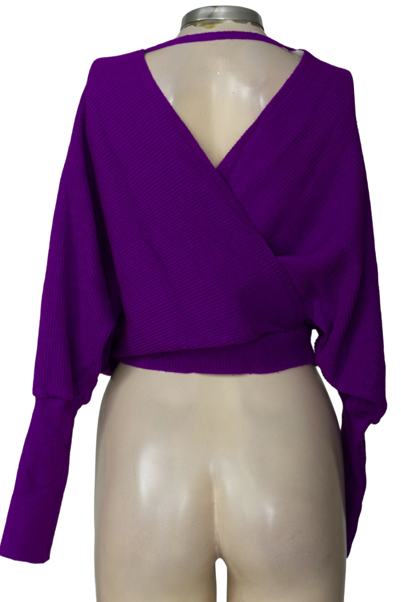 Sweater color Morado - Closeando