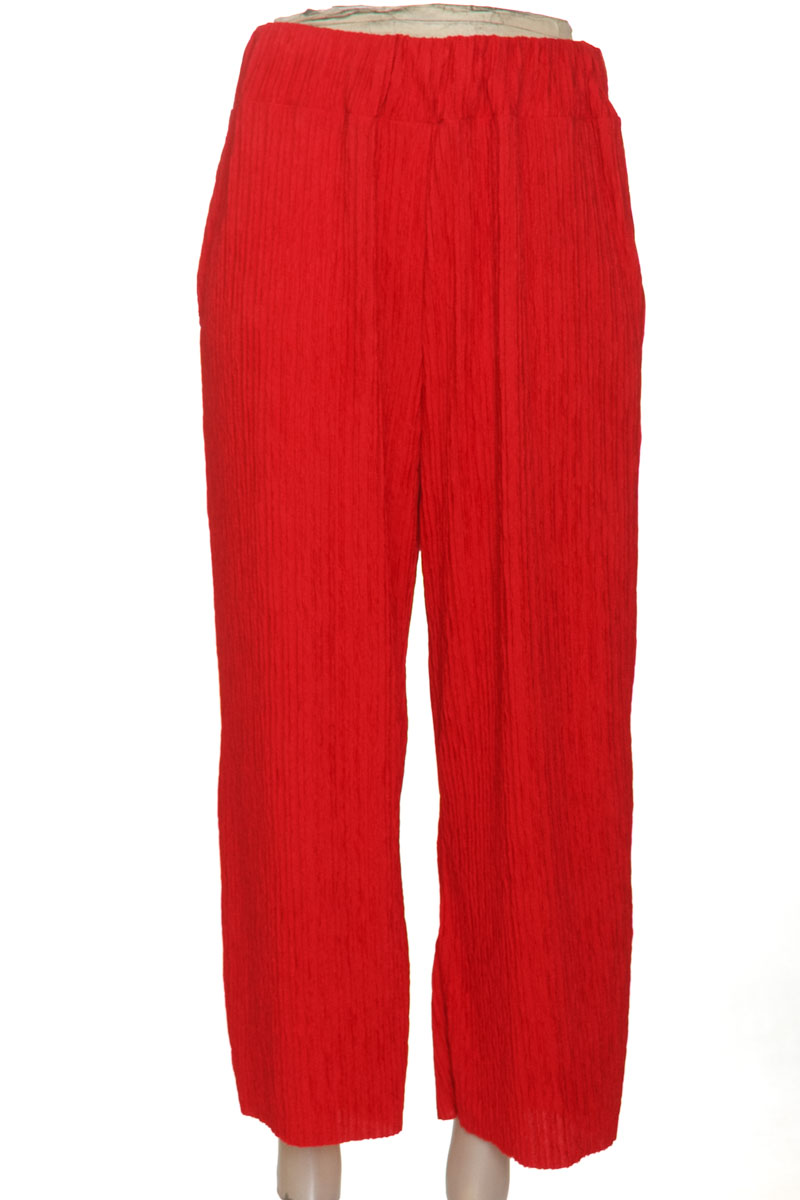 Pantalones color Rojo - Closeando