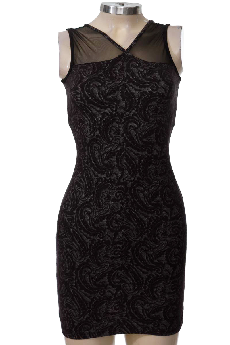 Vestido / Enterizo color Negro - Closeando