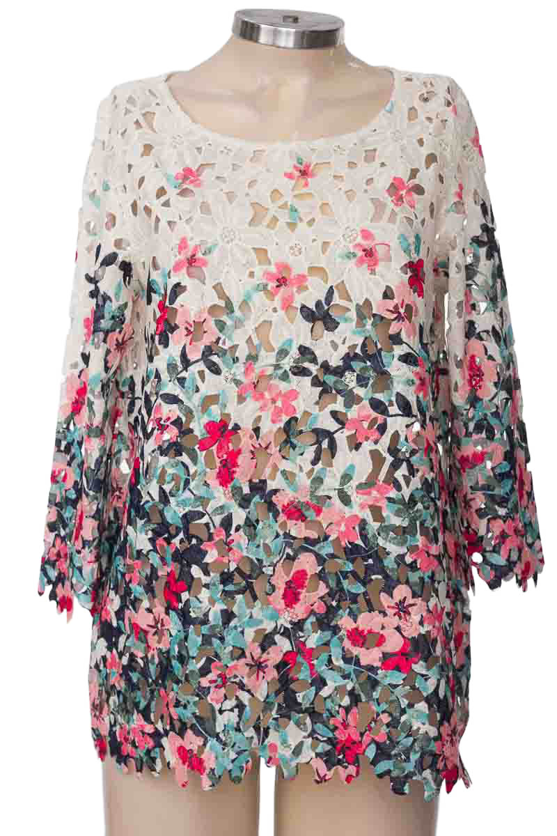 Sweater color Blanco - Closeando