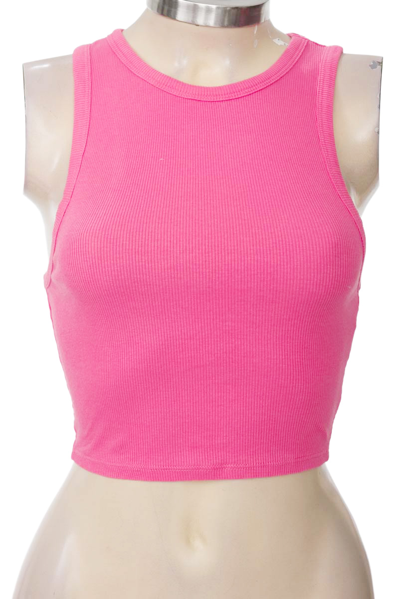 Top / Camiseta color Rosado - Zara