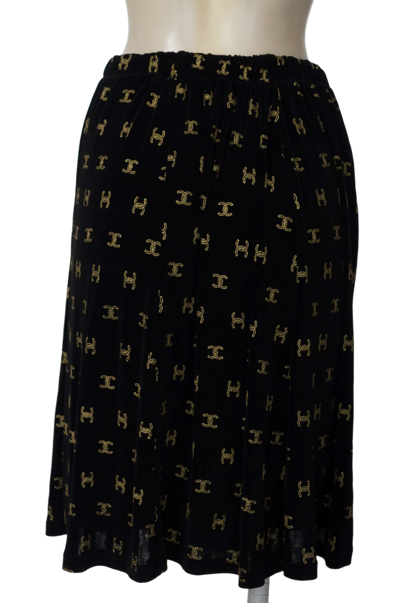 Falda color Negro - Closeando