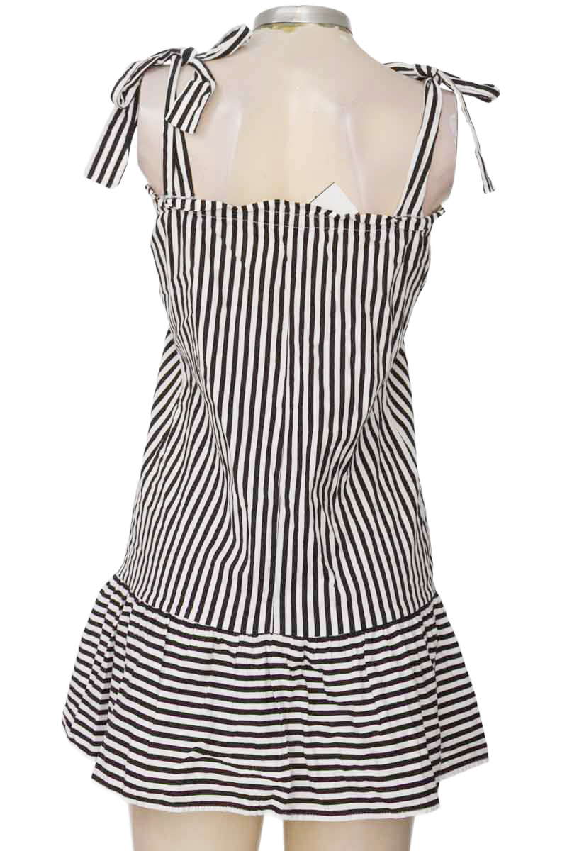 Vestido / Enterizo color Negro - Antigona