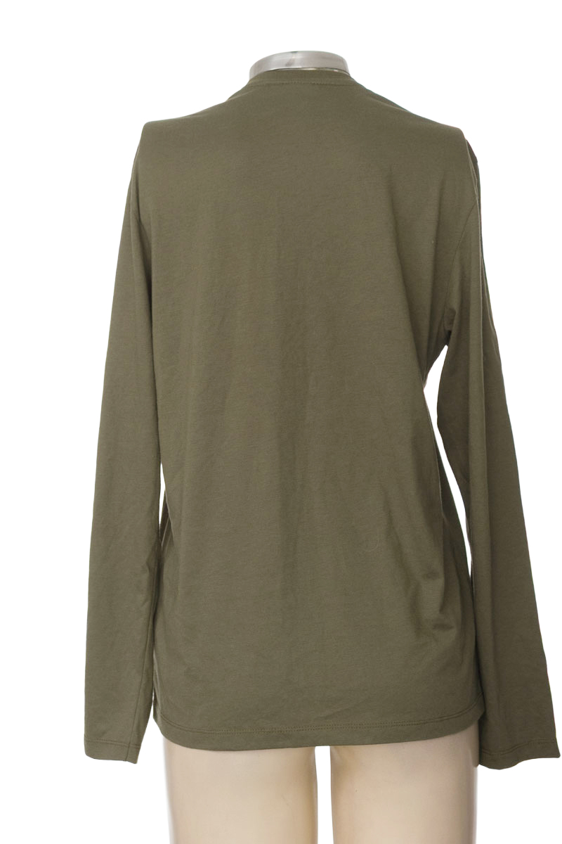 Top / Camiseta color Verde - Closeando