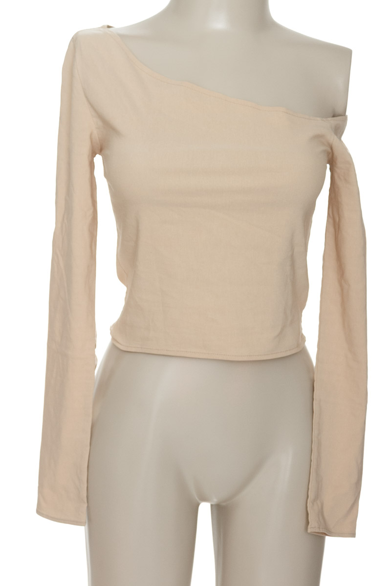 Top / Camiseta color Beige - Stradivarius