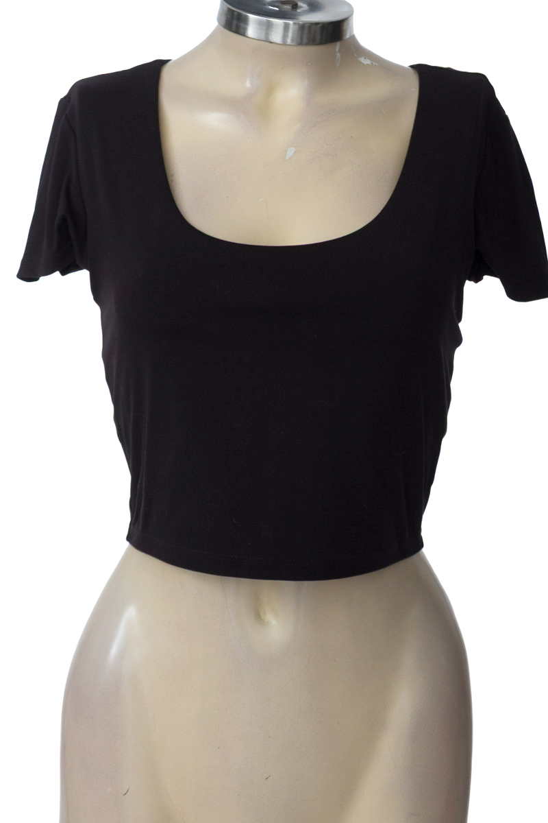 Top / Camiseta color Negro - Oysho 