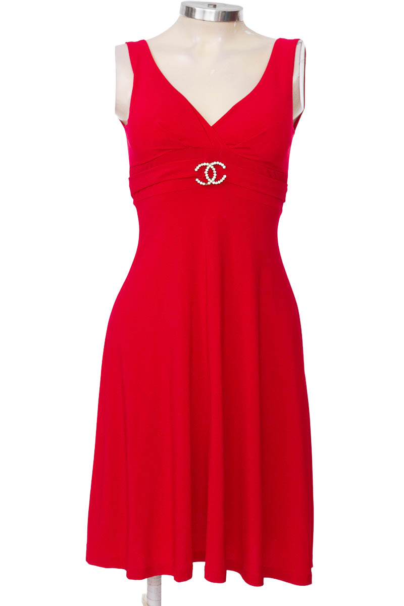 Vestido / Enterizo color Rojo - Closeando