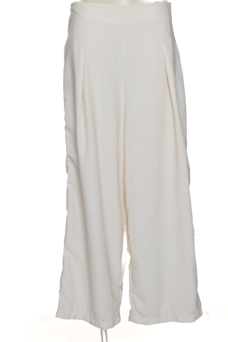 Pantalones color Beige - Closeando