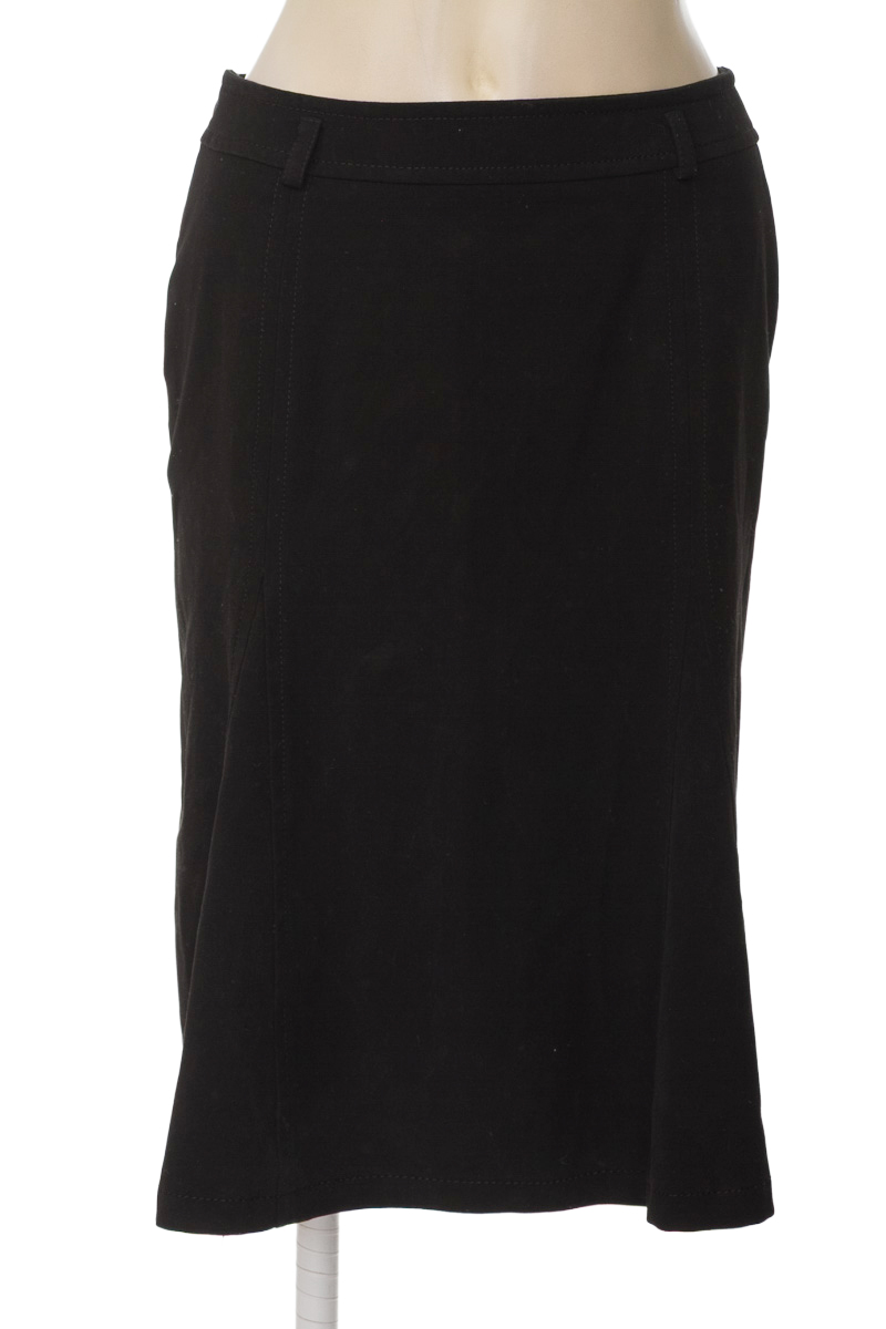 Falda color Negro - Jushi