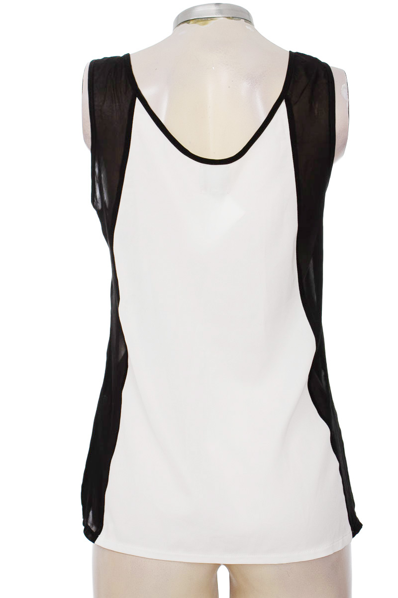 Top / Camiseta color Blanco - Seven Seven