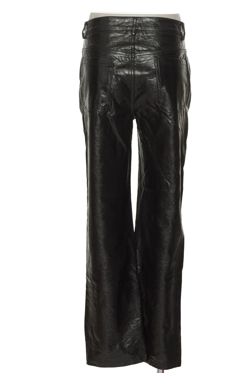 Pantalones color Negro - Luxur united