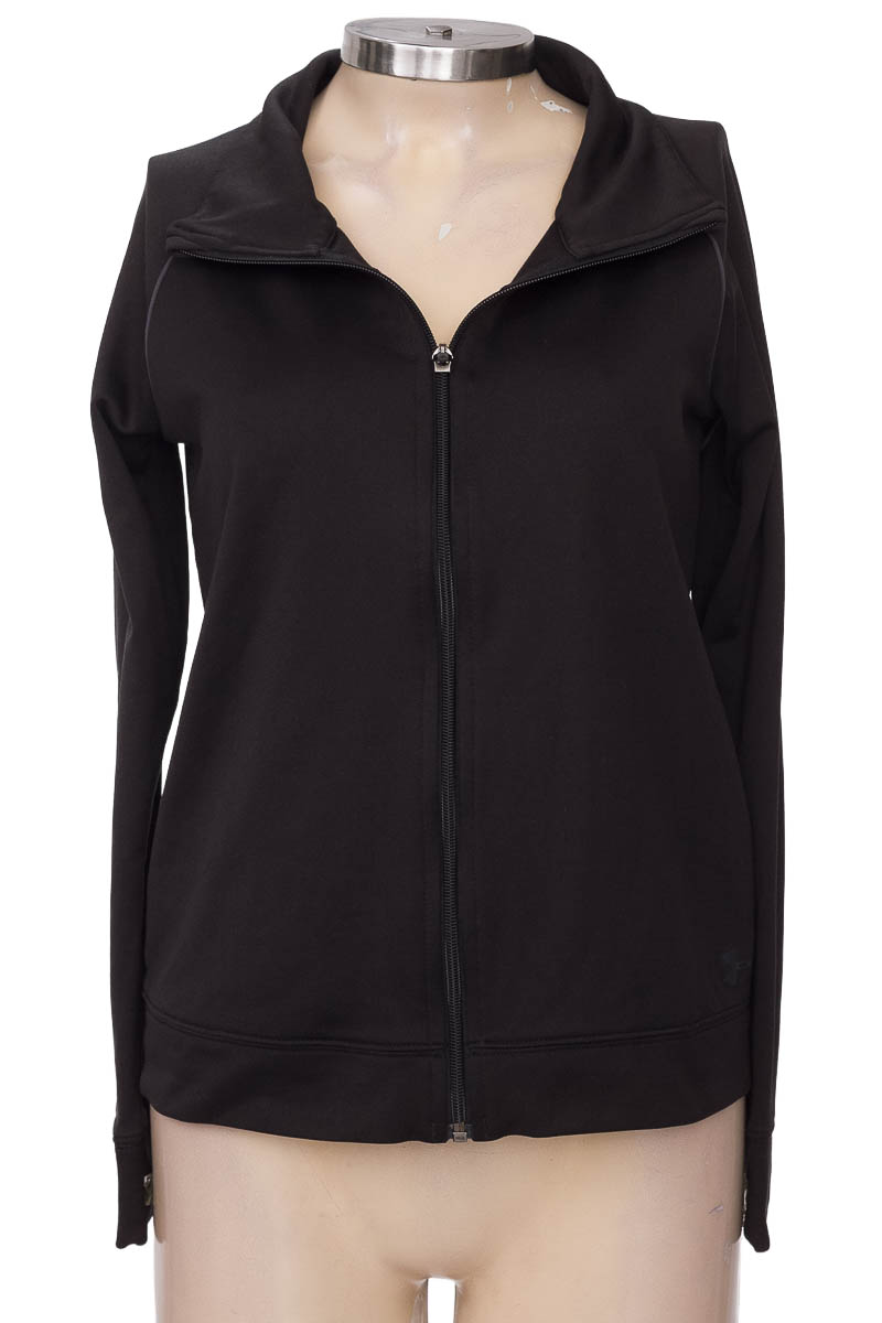 Ropa Deportiva / Salida de Baño color Negro - Under Armour